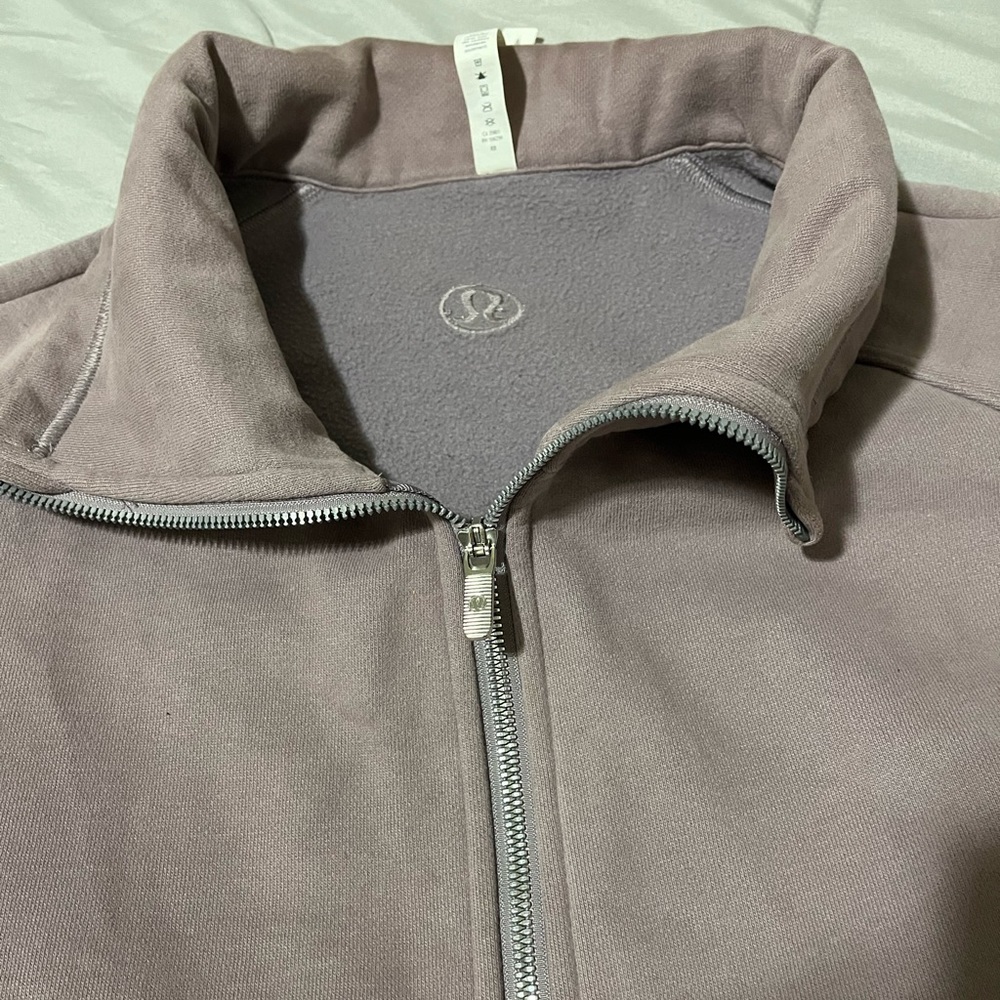 Lululemon 🍋 - Picture 4 of 9